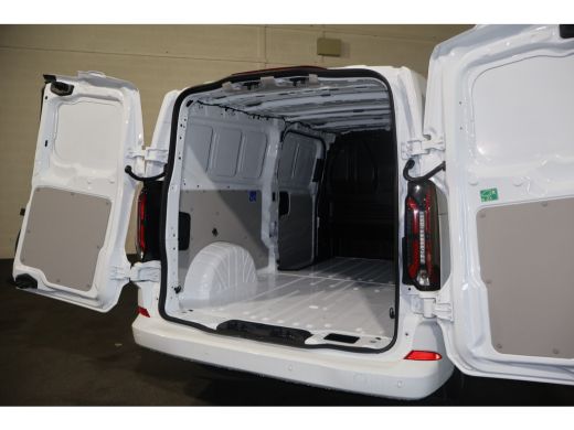 Ford E-Transit Custom L2 H1 Limited 71 kWh 218pk 2x schuifdeur Pro Power ActivLease financial lease
