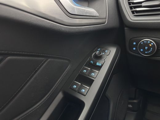 Ford Focus 1.0 EcoBoost Titanium X Business MHEV (INCL-BTW)  Aut. *DIGI-COCKPIT | FULL-LED | KEYLESS | CAMER... ActivLease financial lease