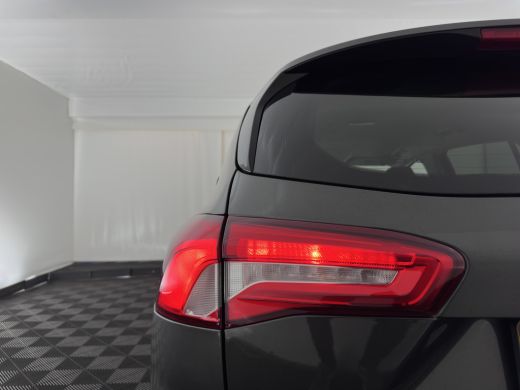 Ford Focus 1.0 EcoBoost Titanium X Business MHEV (INCL-BTW)  Aut. *DIGI-COCKPIT | FULL-LED | KEYLESS | CAMER... ActivLease financial lease
