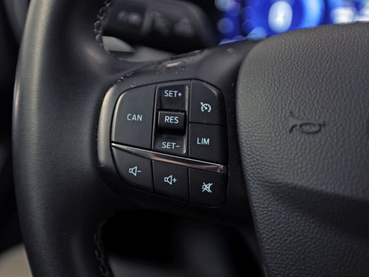 Ford Focus 1.0 EcoBoost Titanium X Sport Automaat (APPLE CARPLAY, GROOT NAVI, CAMERA, STUUR/STOELVERWARMING,... ActivLease financial lease