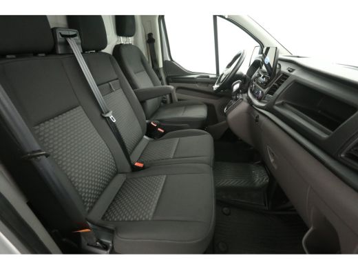 Ford Transit Custom 2.0 TDCI L1H1 | Automaat | Airco | Cruise | 3 Zits | Carplay | Navi | Parkeersens. ActivLease financial lease