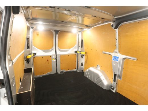 Ford Transit Custom 2.0 TDCI L1H1 | Automaat | Airco | Cruise | 3 Zits | Carplay | Navi | Parkeersens. ActivLease financial lease