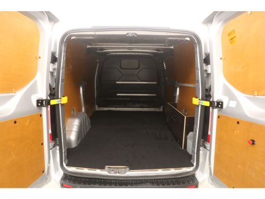 Ford Transit Custom 2.0 TDCI L1H1 | Automaat | Airco | Cruise | 3 Zits | Carplay | Navi | Parkeersens. ActivLease financial lease