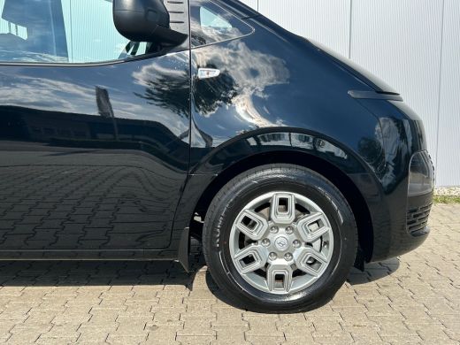 Hyundai Staria Dubbel Cabine UNIEK! | Dubbele Cabine | Trekhaak 1500 KG Trekgewicht | Navigatie | Airco Automati... ActivLease financial lease