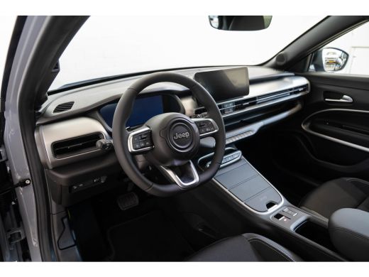 Jeep Avenger 1.2 e-Hybrid Summit | Tot 8 Jaar Garantie | Navigatie | Camera | El. Achterklep | Climate Control... ActivLease financial lease