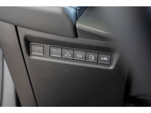 Jeep Compass 1.6 e-Hybrid Plug-In First Edition | Tot 8 Jaar Garantie | Lederen Bekleding | Schuif-Kanteldak |... ActivLease financial lease