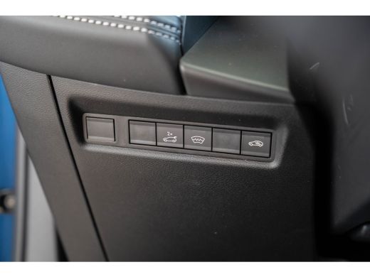 Jeep Compass First Edition 74 kWh | Trekhaak | Navigatie | 360gr Camera | Keyless | All-Season Banden | Apple ... ActivLease financial lease