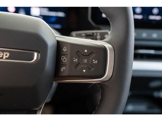 Jeep Compass First Edition 74 kWh | Trekhaak | Navigatie | 360gr Camera | Keyless | All-Season Banden | Apple ... ActivLease financial lease