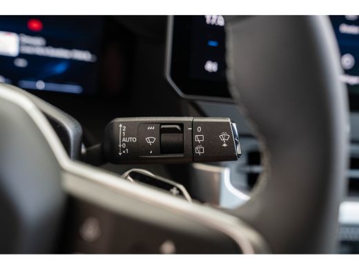 Jeep Compass First Edition 74 kWh | Trekhaak | Navigatie | 360gr Camera | Keyless | All-Season Banden | Apple ... ActivLease financial lease