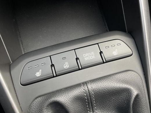 Kia Stonic 1.0 T-GDi MHEV GT-Line | CarPlay | Camera | Climate | ActivLease financial lease