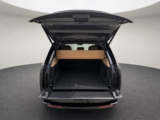Land Rover Range Rover 3.0 P460e HSE PHEV | 23INCH lichtmetalen velgen | Electrische trekhaak | Panorama | Geheel rijkla... ActivLease financial lease