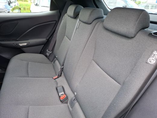 Lexus LBX 1.5 Business Line 2WD | CarPlay | Cruise Adpt. | Camera | ActivLease financial lease