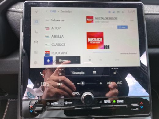 Lexus LBX 1.5 Business Line 2WD | CarPlay | Cruise Adpt. | Camera | ActivLease financial lease
