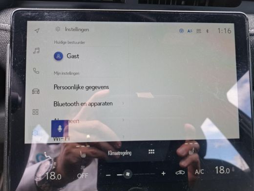 Lexus LBX 1.5 Business Line 2WD | CarPlay | Cruise Adpt. | Camera | ActivLease financial lease