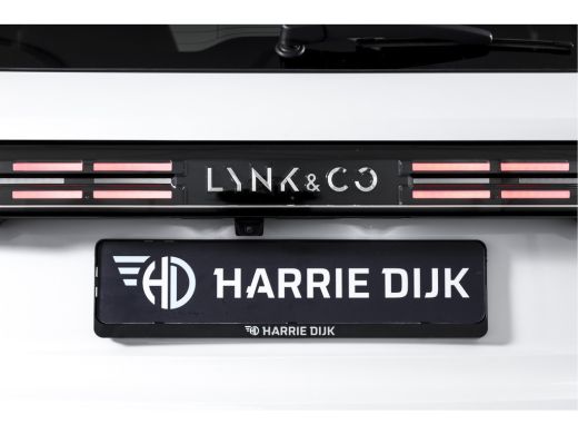 Lynk & Co 01 1.5 PHEV 276 PK More | Afn. Trekhaak | S/K-panodak | Dig. Cockpit | Stoel-+Stuurverw. | 360 Camer... ActivLease financial lease