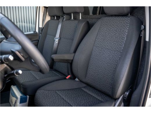 Mercedes-Benz eVito | 90KWH | WLPT 367KM | Volledig Elektrisch | SOH 97.5% | Camera | Navi | Stoelverw. | Airco | 3-Zits ActivLease financial lease