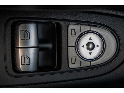 Mercedes-Benz eVito | 90KWH | WLPT 367KM | Volledig Elektrisch | SOH 97.5% | Camera | Navi | Stoelverw. | Airco | 3-Zits ActivLease financial lease