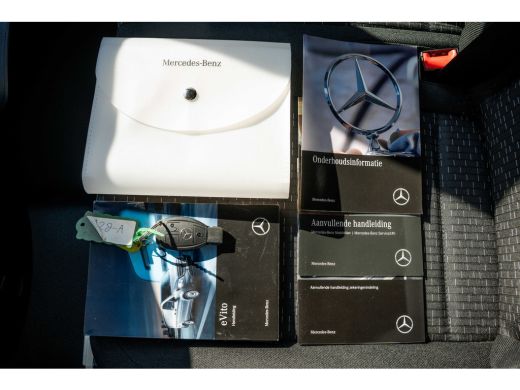 Mercedes-Benz eVito | 90KWH | WLPT 367KM | Volledig Elektrisch | SOH 97.5% | Camera | Navi | Stoelverw. | Airco | 3-Zits ActivLease financial lease