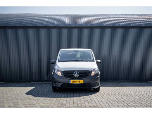 Mercedes-Benz eVito | 90KWH | WLPT 367KM | Volledig Elektrisch | SOH 97.5% | Camera | Navi | Stoelverw. | Airco | 3-Zits ActivLease financial lease