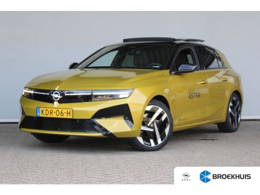 Opel Astra Electric 58 kWh Ultimate | SOH 98% | Warmtepomp | Schuif-kanteldak | Matrix LED | Suede bekleding | ActivLease financial lease