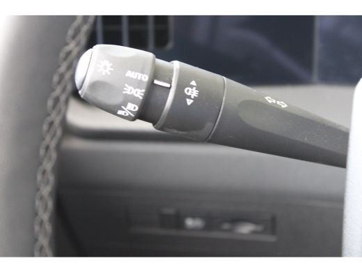 Opel Astra Electric 58 kWh Ultimate | SOH 98% | Warmtepomp | Schuif-kanteldak | Matrix LED | Suede bekleding | ActivLease financial lease
