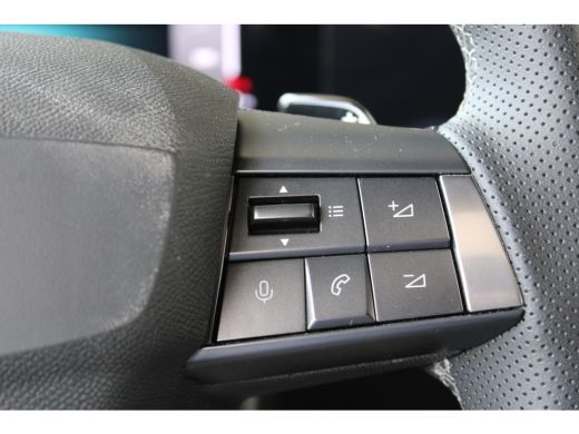 Opel Astra Electric 58 kWh Ultimate | SOH 98% | Warmtepomp | Schuif-kanteldak | Matrix LED | Suede bekleding | ActivLease financial lease