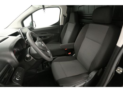 Opel Combo 1.5D 102PK | Airco | Cruise | Carplay | Trekhaak | Navi | Parkeersensoren ActivLease financial lease