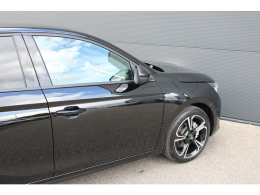 Opel Corsa 1.2 Turbo Ultimate | Navigatie | Camera | Massage | Stoelverwarming | Alcantara | Apple carplay | ActivLease financial lease