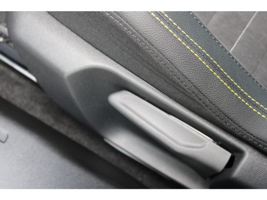 Opel Mokka-e Mokka Electric GSE 54 kWh | Sportstoelen | Camera | Stoelverwarming | Navigatie | Fase 3 Laden | ActivLease financial lease