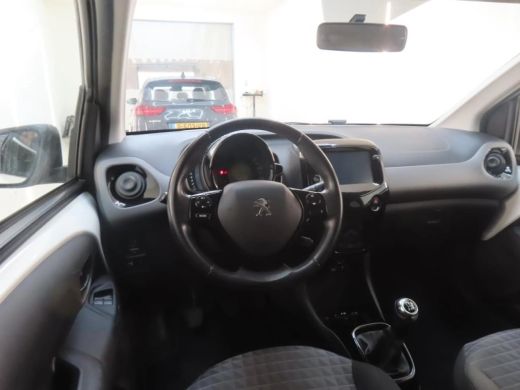 Peugeot 108 1.0 e-VTi Allure TOP! Camera | Carplay | Climate Control  | 15" Lichtmetaal | DAB | LED Dagrij | ... ActivLease financial lease