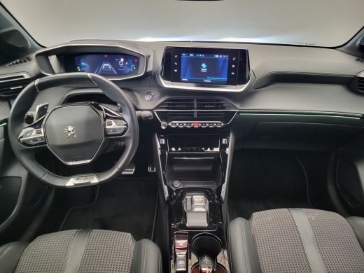 Peugeot 208 1.2 Turbo 100-PK EAT8 Panorama Dak | Camera | 17" Lichtmetaal | Digitaal Dashboard | Parkeersenso... ActivLease financial lease