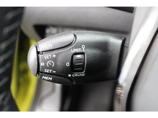 Peugeot 208 1.2 Turbo 100pk Style | Navi by app | Apple carplay | Parkeersensoren | Bluetooth | Cruise control | ActivLease financial lease