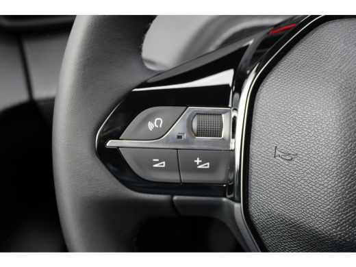 Peugeot 208 1.2 Turbo 100pk Style | Navi by app | Apple carplay | Parkeersensoren | Bluetooth | Cruise control | ActivLease financial lease