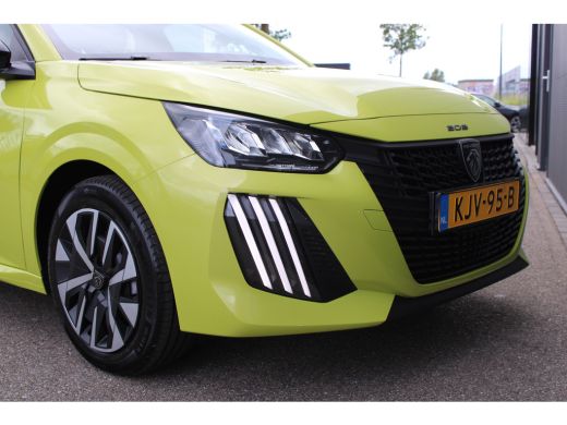 Peugeot 208 1.2 Turbo 100pk Style | Navi by app | Apple carplay | Parkeersensoren | Bluetooth | Cruise control | ActivLease financial lease