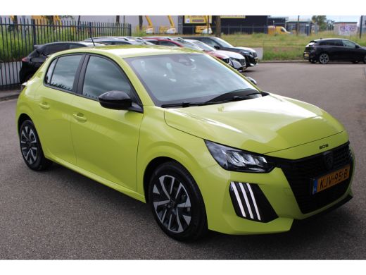 Peugeot 208 1.2 Turbo 100pk Style | Navi by app | Apple carplay | Parkeersensoren | Bluetooth | Cruise control | ActivLease financial lease