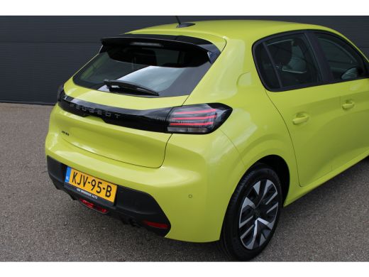 Peugeot 208 1.2 Turbo 100pk Style | Navi by app | Apple carplay | Parkeersensoren | Bluetooth | Cruise control | ActivLease financial lease