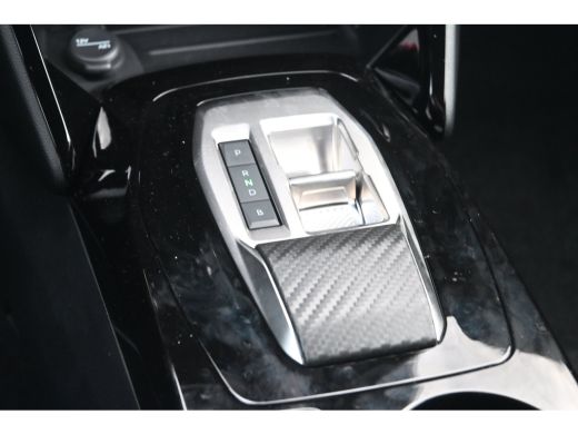 Peugeot e-2008 Business tot 8 Jaar garantie! | Climate Control | Dashboard in zacht materiaal met carboneffect e... ActivLease financial lease
