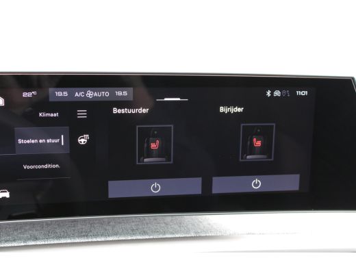 Peugeot e-3008 GT Avantage 210 73 kWh | Fase 3 laden | Luxe stoelen | Massage | Stoelverwarming | Alcantara | Na... ActivLease financial lease