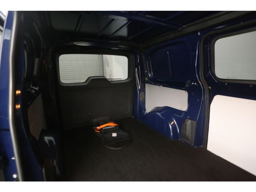 Peugeot e-Expert 75 kWh L2H1 Long Range | Snelladen | SOH 96% | Airco | Cruise | Camera | Carplay | 3 Zits | 2xSch... ActivLease financial lease