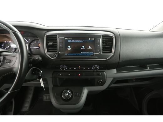 Peugeot Expert 2.0 BlueHDI 145PK L2H1 | Automaat | Airco | Cruise | Camera | Carplay | Parkeersens. ActivLease financial lease