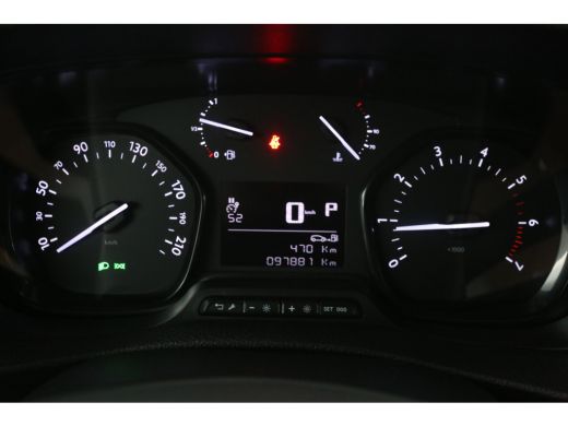 Peugeot Expert 2.0 BlueHDI 145PK L2H1 | Automaat | Airco | Cruise | Camera | Carplay | Parkeersens. ActivLease financial lease