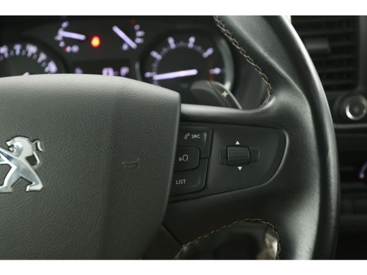 Peugeot Expert 2.0 BlueHDI 145PK L2H1 | Automaat | Airco | Cruise | Camera | Carplay | Parkeersens. ActivLease financial lease