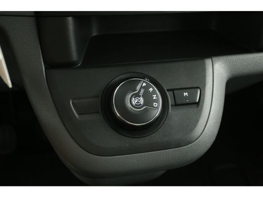 Peugeot Expert 2.0 BlueHDI 145PK L2H1 | Automaat | Airco | Cruise | Camera | Carplay | Parkeersens. ActivLease financial lease