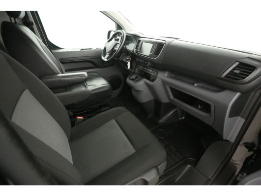 Peugeot Expert 2.0 BlueHDI 145PK L2H1 | Automaat | Airco | Cruise | Camera | Carplay | Parkeersens. ActivLease financial lease