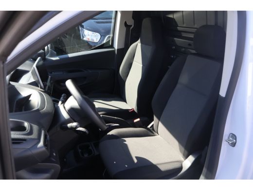 Peugeot Partner 1.2 PureTech 110pk S&S L1 Benzine 10dkm ActivLease financial lease