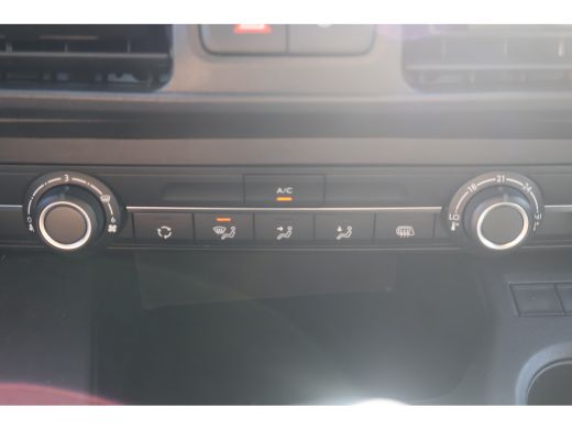 Peugeot Partner 1.2 PureTech 110pk S&S L1 Benzine 10dkm ActivLease financial lease