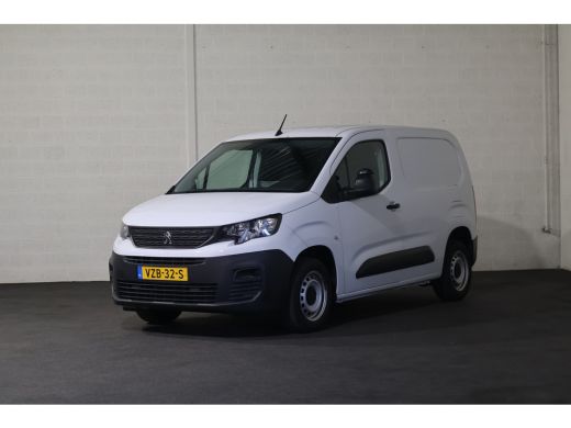 Peugeot Partner 1.2 PureTech 110pk S&S L1 Benzine 10dkm ActivLease financial lease