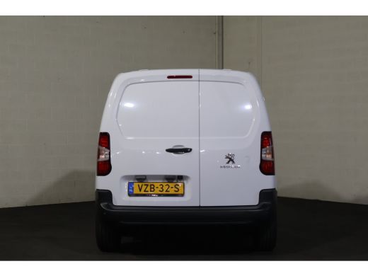 Peugeot Partner 1.2 PureTech 110pk S&S L1 Benzine 10dkm ActivLease financial lease