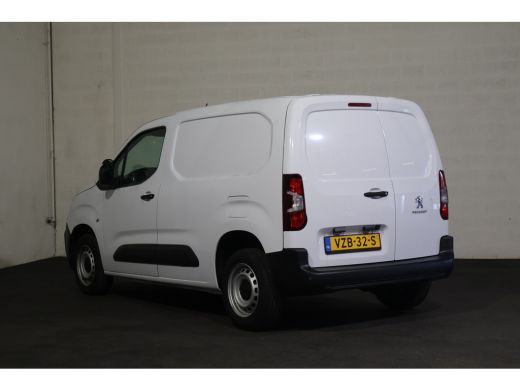 Peugeot Partner 1.2 PureTech 110pk S&S L1 Benzine 10dkm ActivLease financial lease