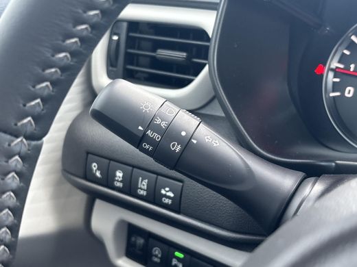 Suzuki Swift 1.2 Select Smart Hybrid | Nieuw | Direct uit voorraad leverbaar | Apple Carplay & Android Auto | ... ActivLease financial lease